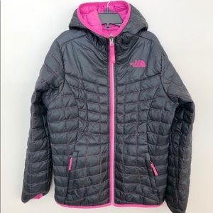 Girls North Face Reversible Pink Black Jacket Med
